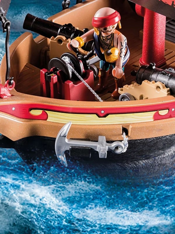 Playmobil Playmobil Pirates 70411 Skull Pirate Ship 132 Piece Set