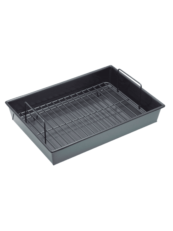 Chicago Metallic Roasting pan with rack, kitchen accessory
