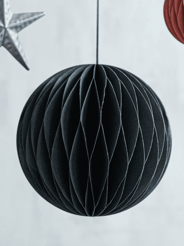 garden trading large Maddox paper bauble - black