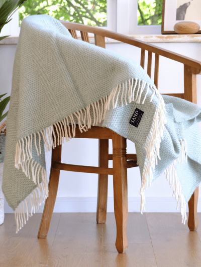 Beehive ocean Pure New Wool Sand Blanket