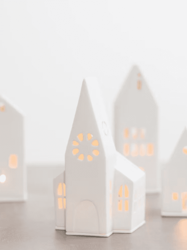 Light House Pitched Roof - Image 3