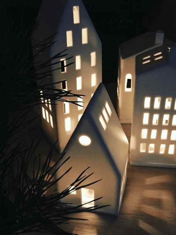 Light House Pitched Roof - Image 2