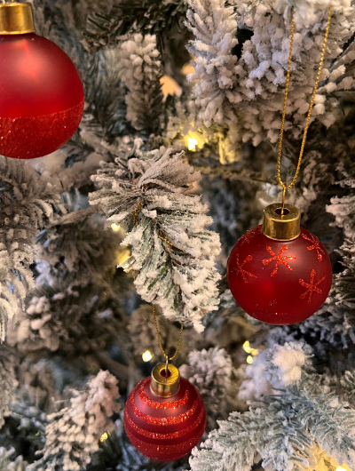 Rader Berry Red baubles