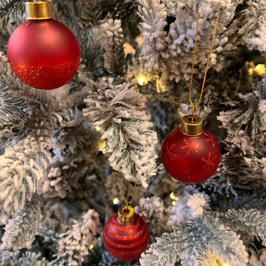 Rader Berry Red baubles