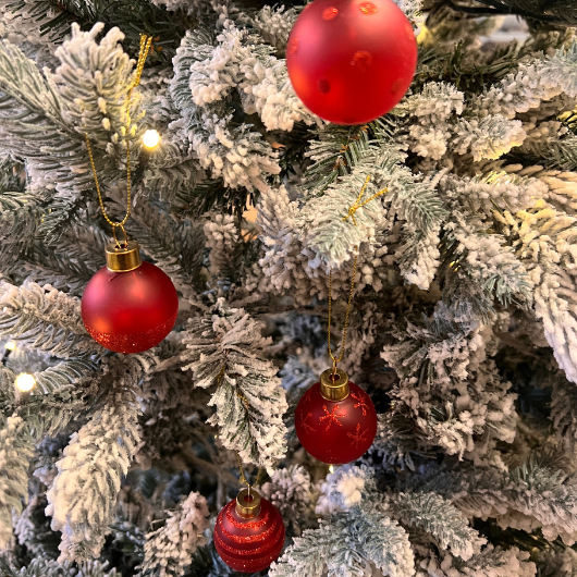 Rader Berry Red baubles