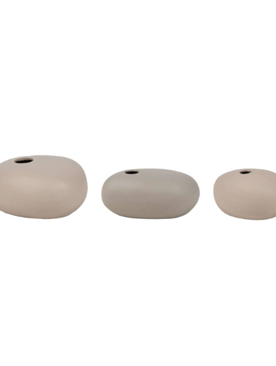 Set of three Stone colour porcelain pebble-shaped vases by Räder Design with small flower openings, smooth finish and modern elegant design.