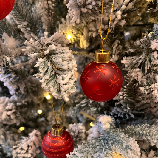 Rader Berry Red baubles