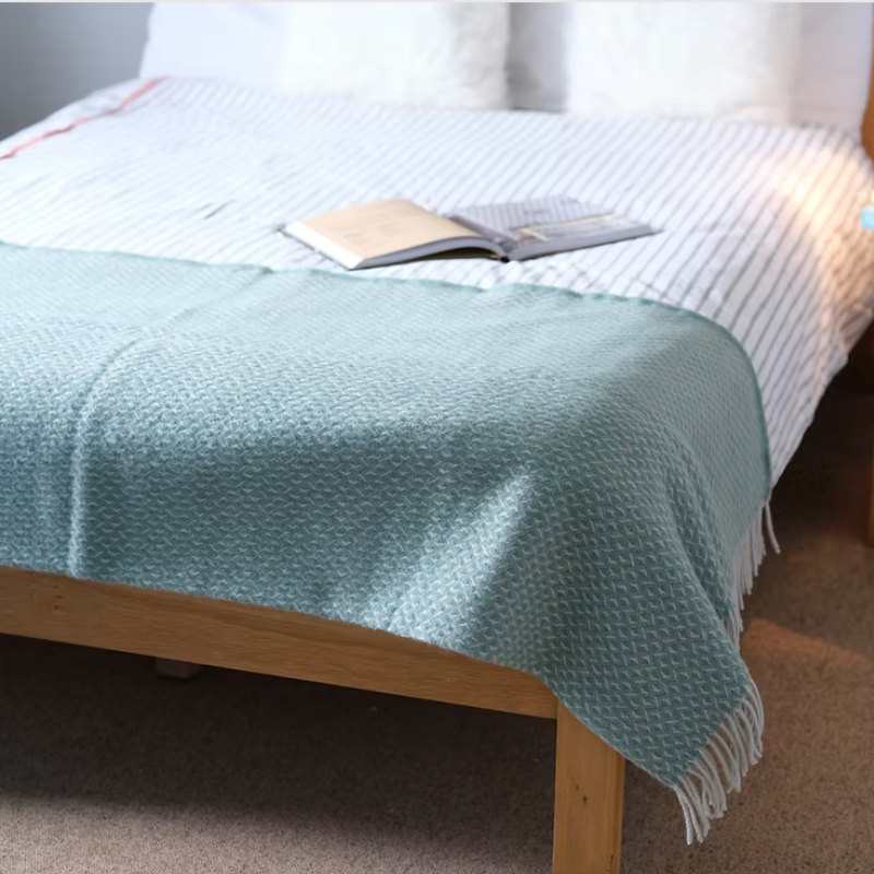 Diamond 100% new wool Blanket throw with twisted tassels.