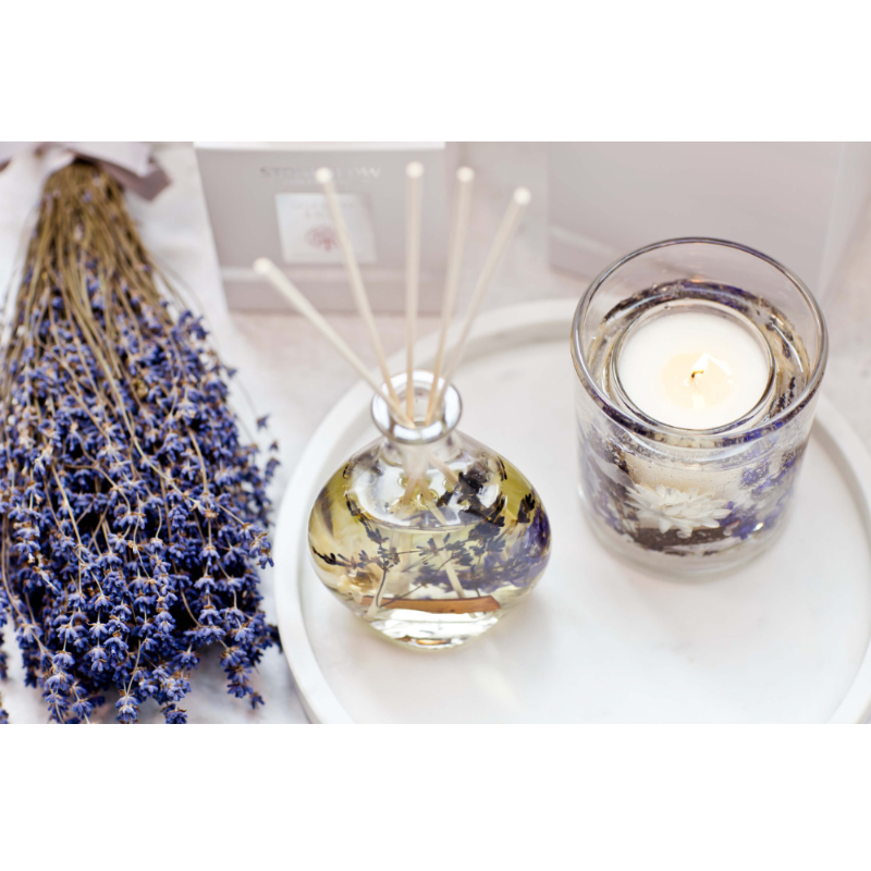 Stoneglow Nature’s Gift Lilac & Lavender natural wax gel candle tumbler.